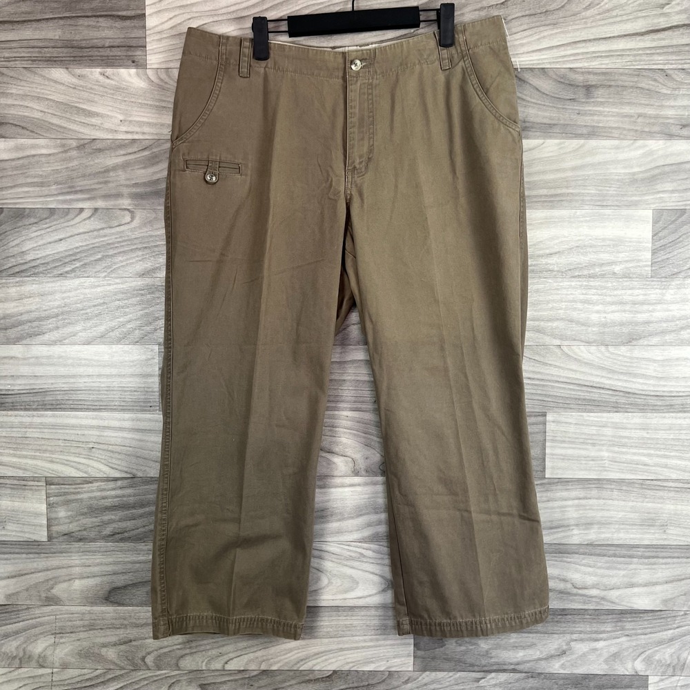 Columbia Olive Green Capris